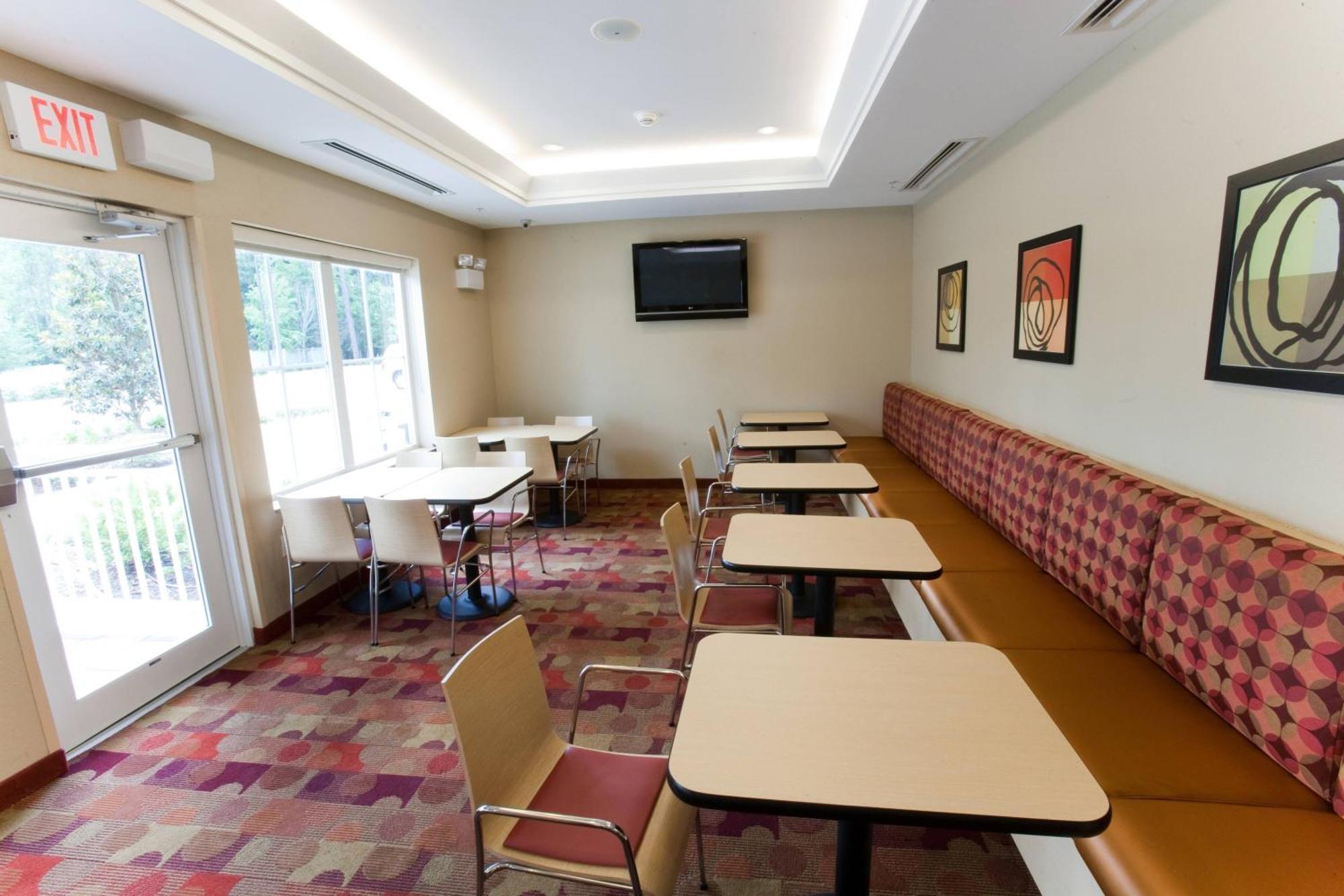 Towneplace Suites Jacksonville Butler Boulevard Exterior photo